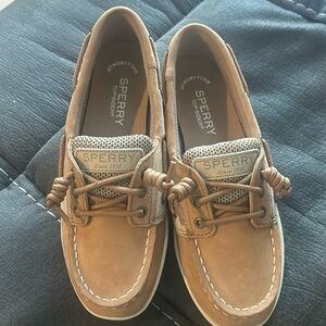 Brand New Sperrys